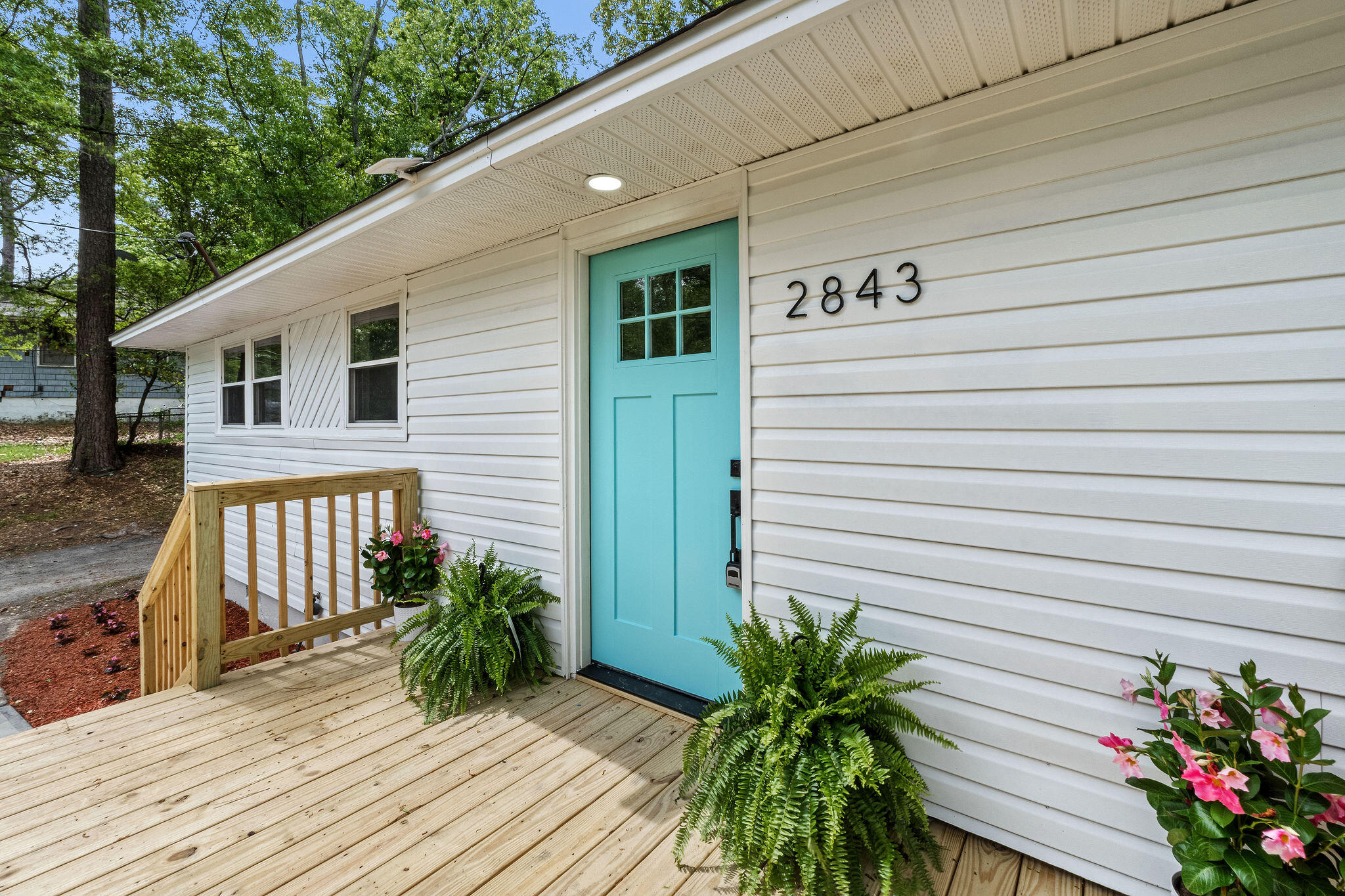 2843 Cornelia Road