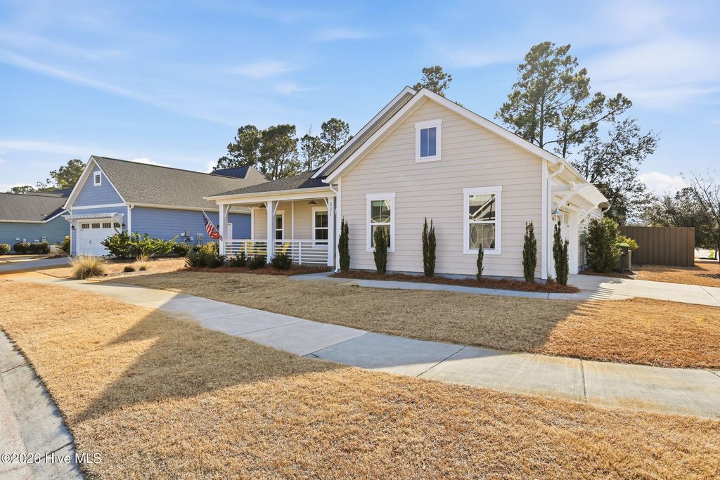 Photo of 321 Arden Drive, Hampstead, NC 28443 (MLS # 100557443)