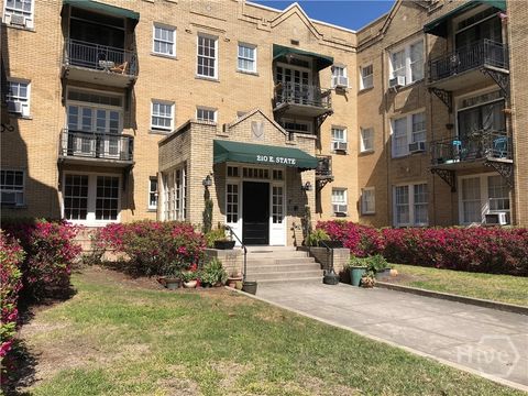 Condo For Sale - 210 E State Street<br/> Chatham County, Savannah, GA 31401