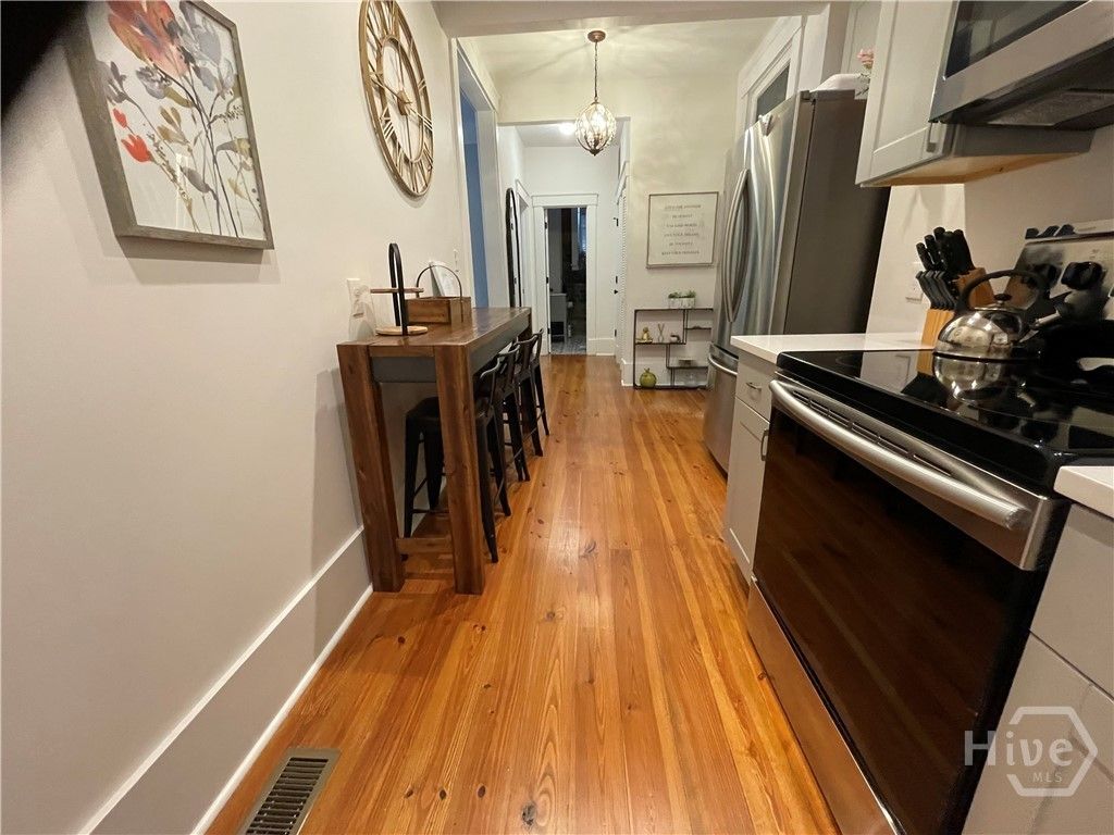 Photo of 210 E State Street, Savannah, GA 31401 (MLS # SA352906)