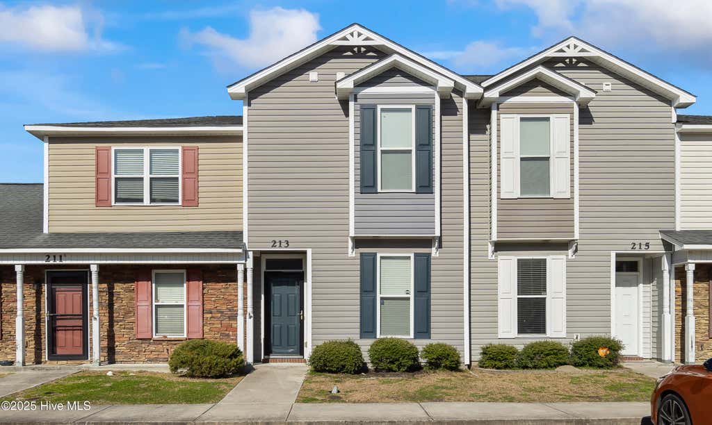Photo of 213 Glenhaven Lane, Jacksonville, NC 28546 (MLS # 100597984)