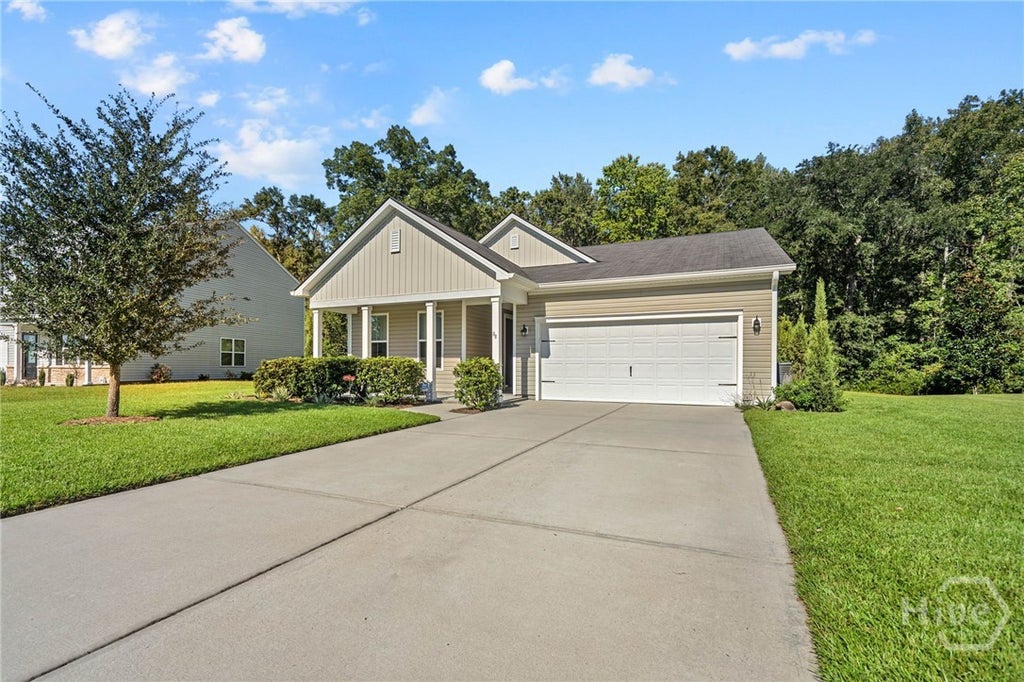 Photo of 88 Excel Drive, Richmond Hill, GA 31324 (MLS # SA366612)