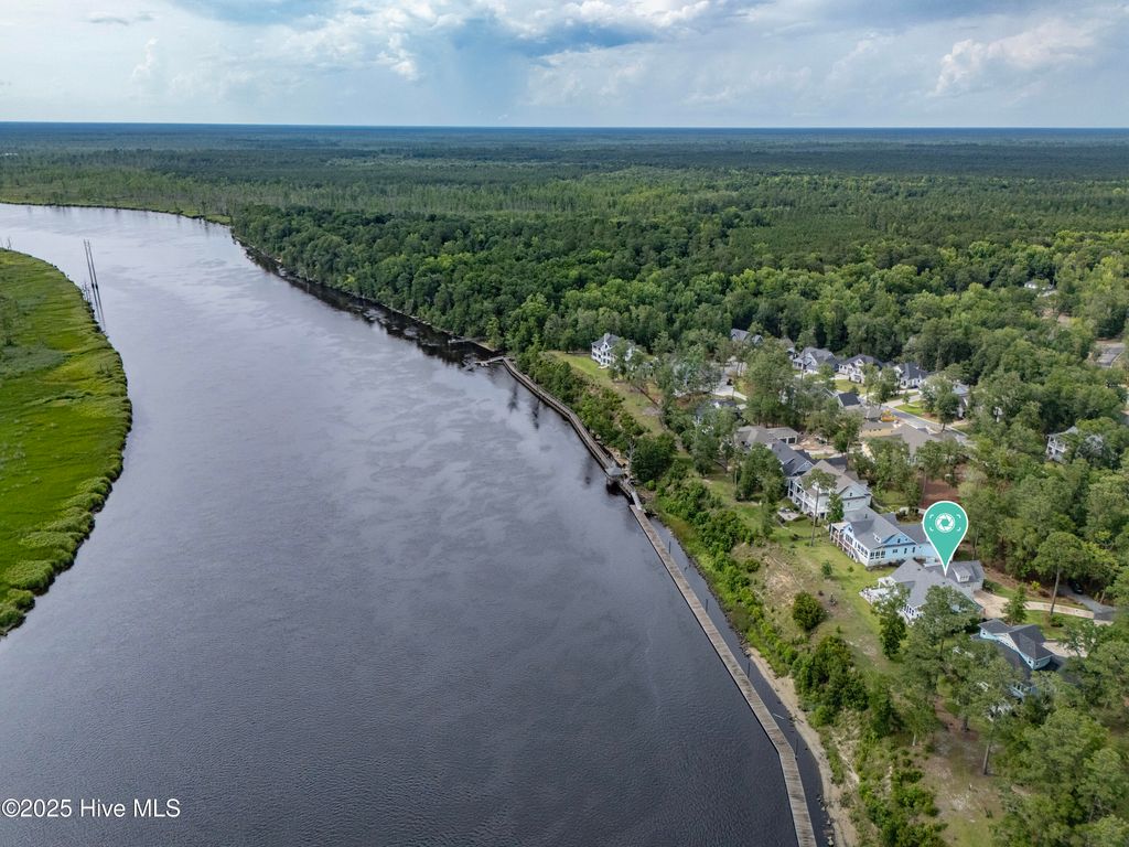 Photo of 3623 White Cliffs Drive, Castle Hayne, NC 28429 (MLS # 100537011)