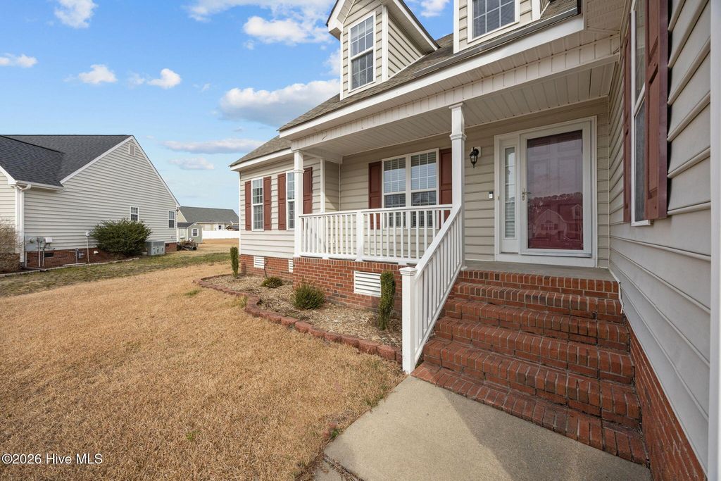 Photo of 2040 Charterhouse Lane, Winterville, NC 28590 (MLS # 100556933)