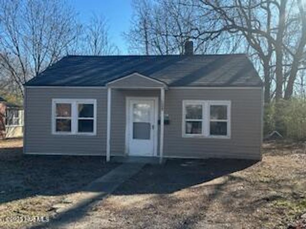 Photo of 108 Spencer Street, Plymouth, NC 27962 (MLS # 100484105)