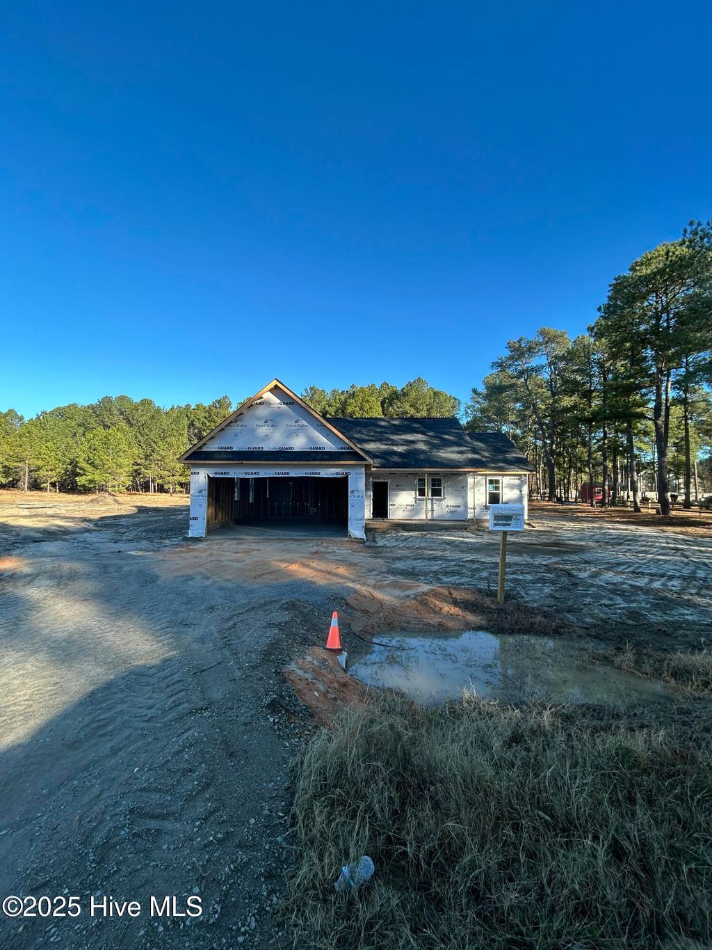 Photo of 225 Spring Meadows Drive, Aberdeen, NC 28315 (MLS # 100546194)