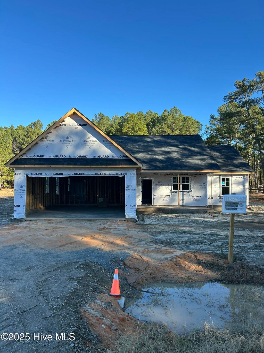 Photo of 225 Spring Meadows Drive, Aberdeen, NC 28315 (MLS # 100546194)