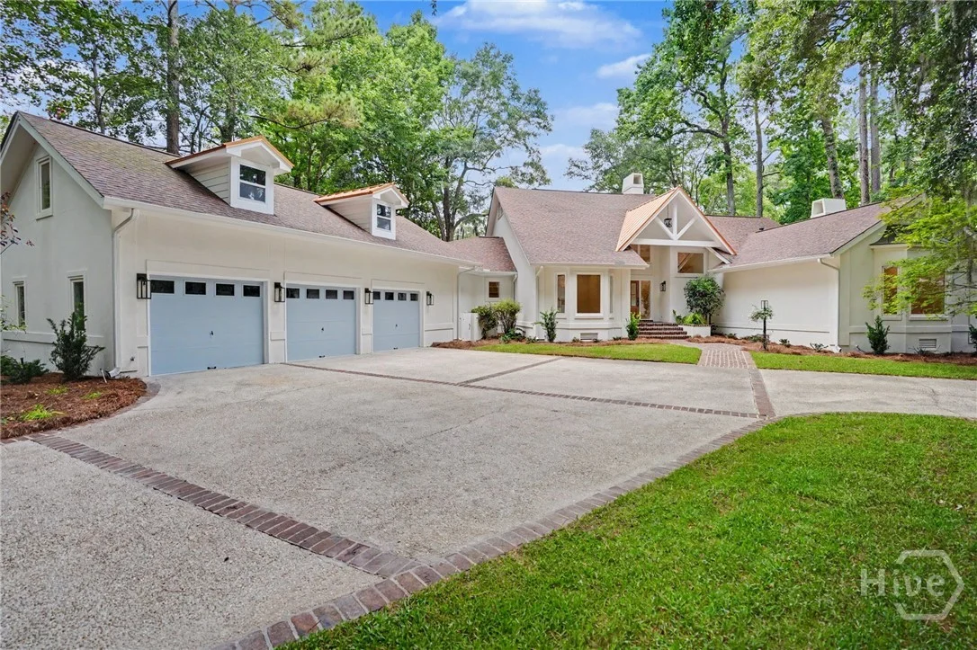 6 Hardwicke Lane