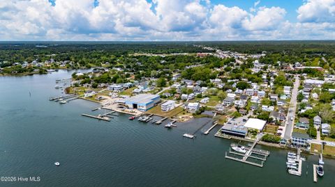 Tiny photo for 901 Meadowbrook S #Unit 901, Swansboro, NC 28584 (MLS # 100573975)