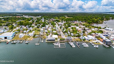 Tiny photo for 901 Meadowbrook S #Unit 901, Swansboro, NC 28584 (MLS # 100573975)