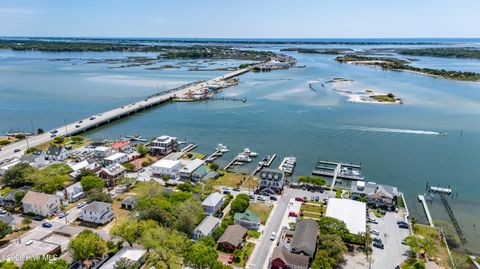 Tiny photo for 901 Meadowbrook S #Unit 901, Swansboro, NC 28584 (MLS # 100573975)