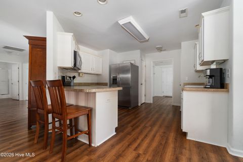 Tiny photo for 901 Meadowbrook S #Unit 901, Swansboro, NC 28584 (MLS # 100573975)