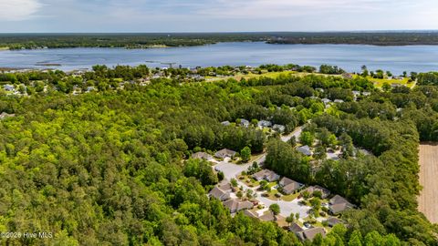 Tiny photo for 901 Meadowbrook S #Unit 901, Swansboro, NC 28584 (MLS # 100573975)