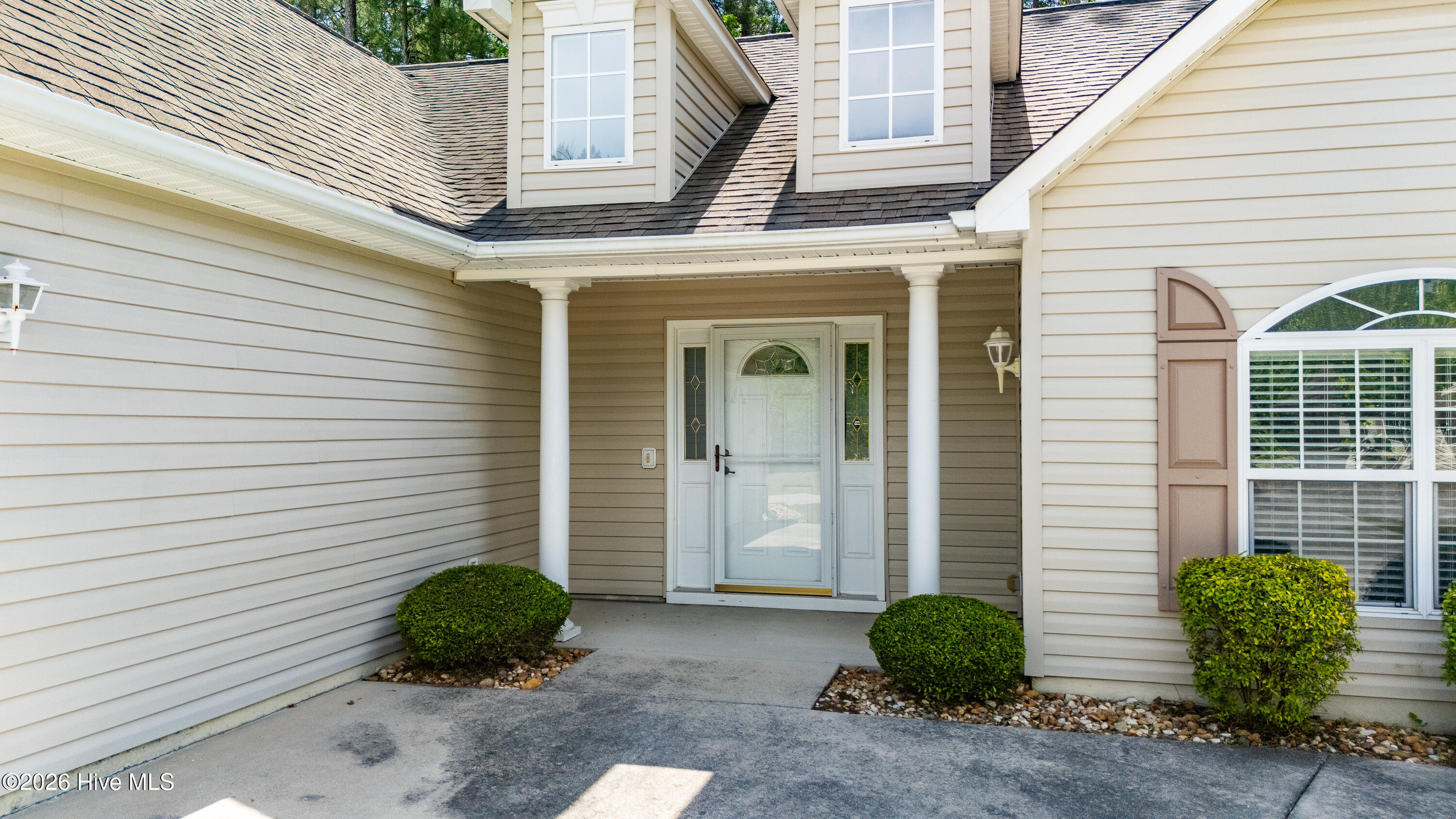 901 Meadowbrook S Unit 901