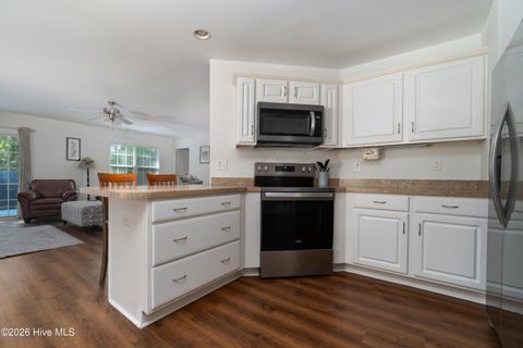 Tiny photo for 901 Meadowbrook S #Unit 901, Swansboro, NC 28584 (MLS # 100573975)