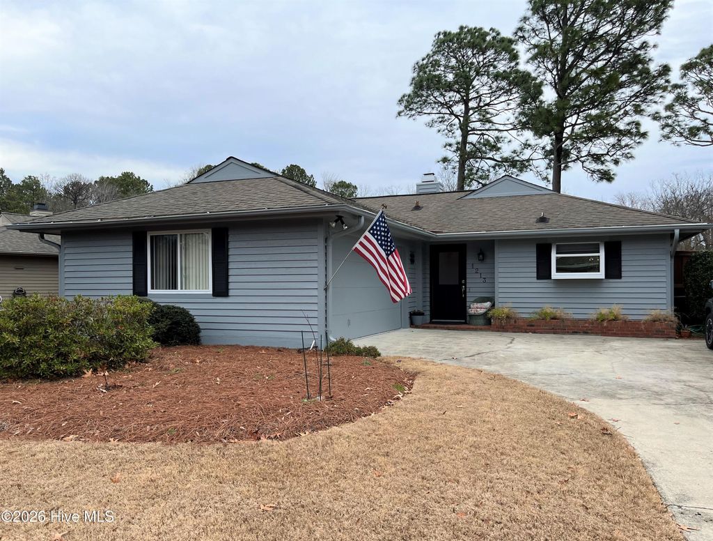 Photo of 1213 Bayside Circle W, Wilmington, NC 28405 (MLS # 100556332)