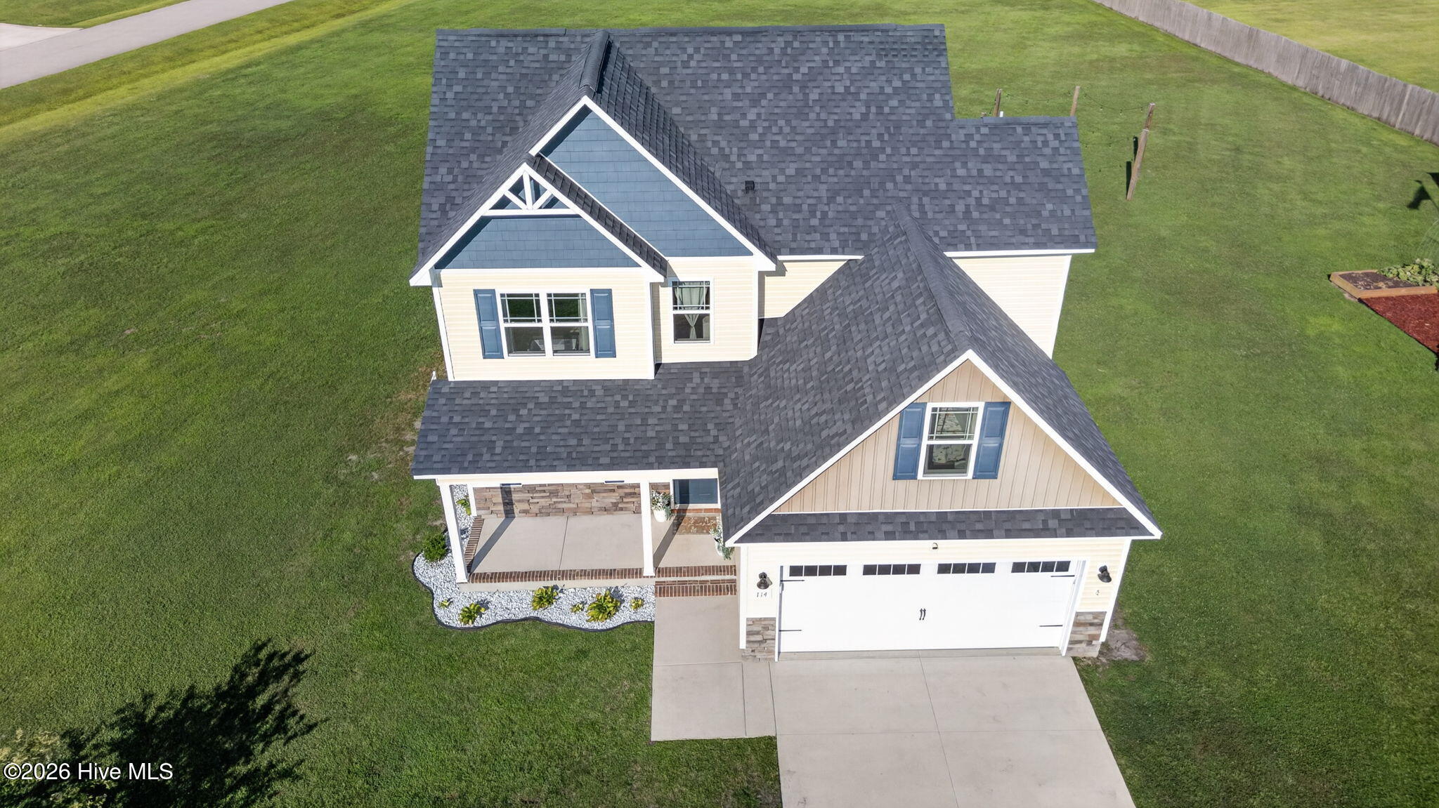 114 Woodwater Drive