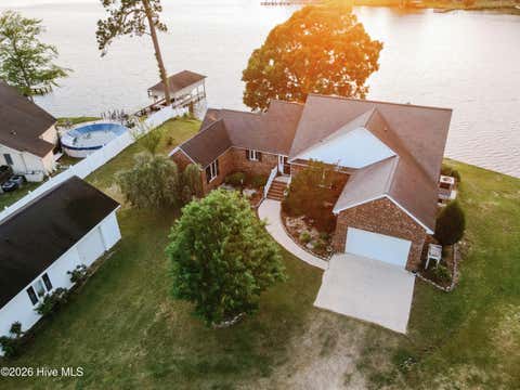Homes For Sale - 674 Brooks Road<br/> Beaufort County, Bath, NC 27808