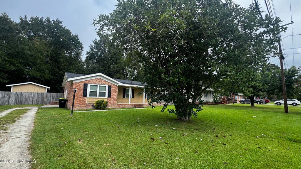 Photo of 112 Shamrock Drive, Jacksonville, NC 28540 (MLS # 100592599)