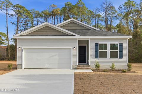 Homes For Sale - 905 Red Sail Road<br/> New Bern, NC 28560