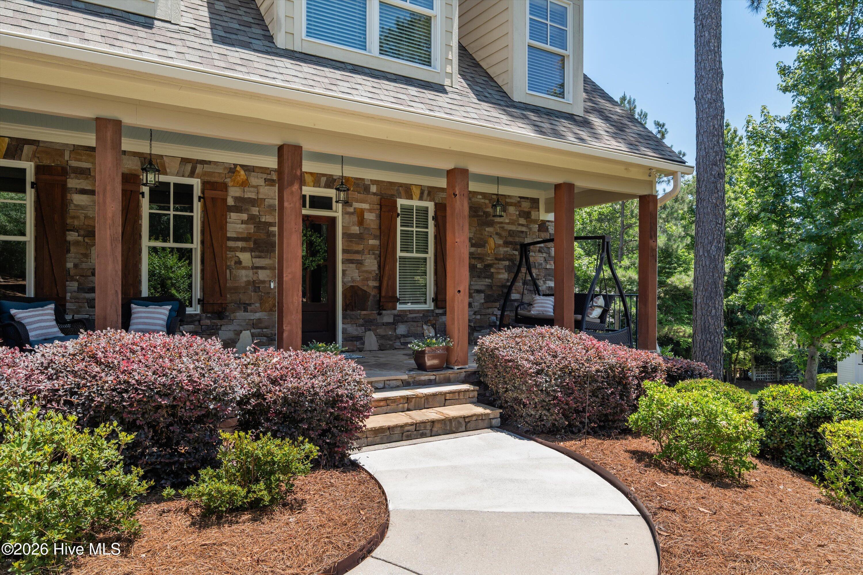 717 Bishops Circle