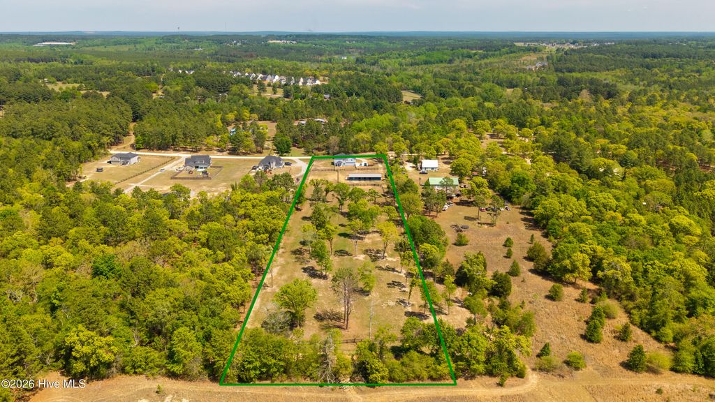 Photo of 392 Buffalo Creek Road, Raeford, NC 28376 (MLS # 100567294)