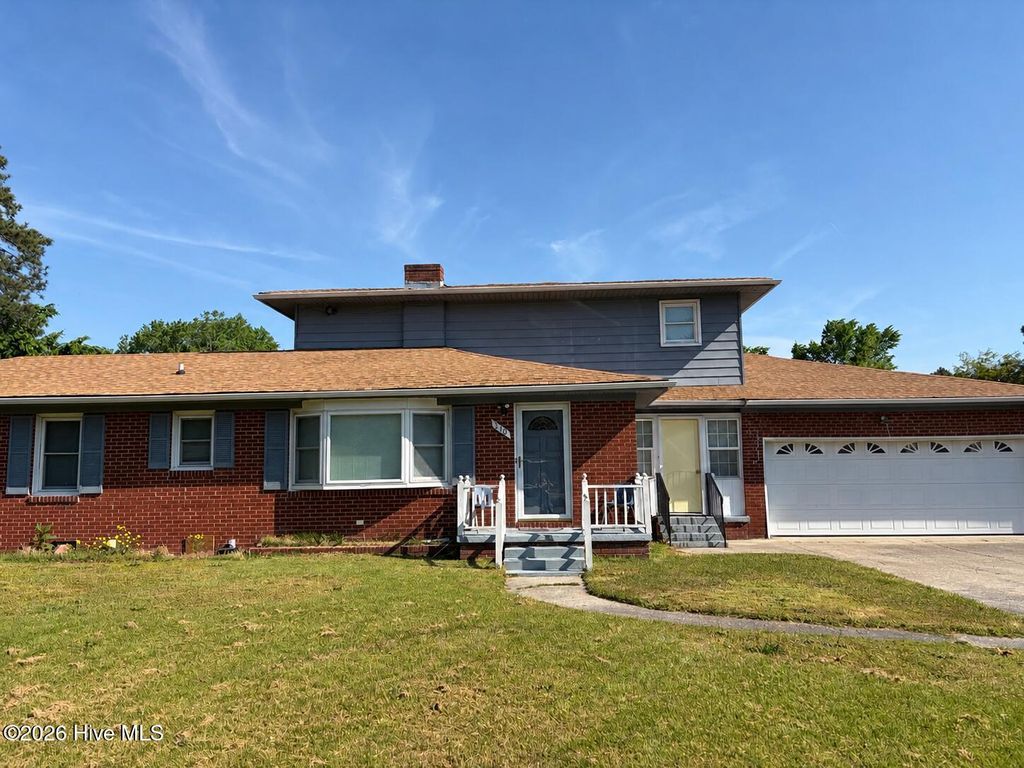 Photo of 310 Greenfield Boulevard, Greenville, NC 27834 (MLS # 100571092)