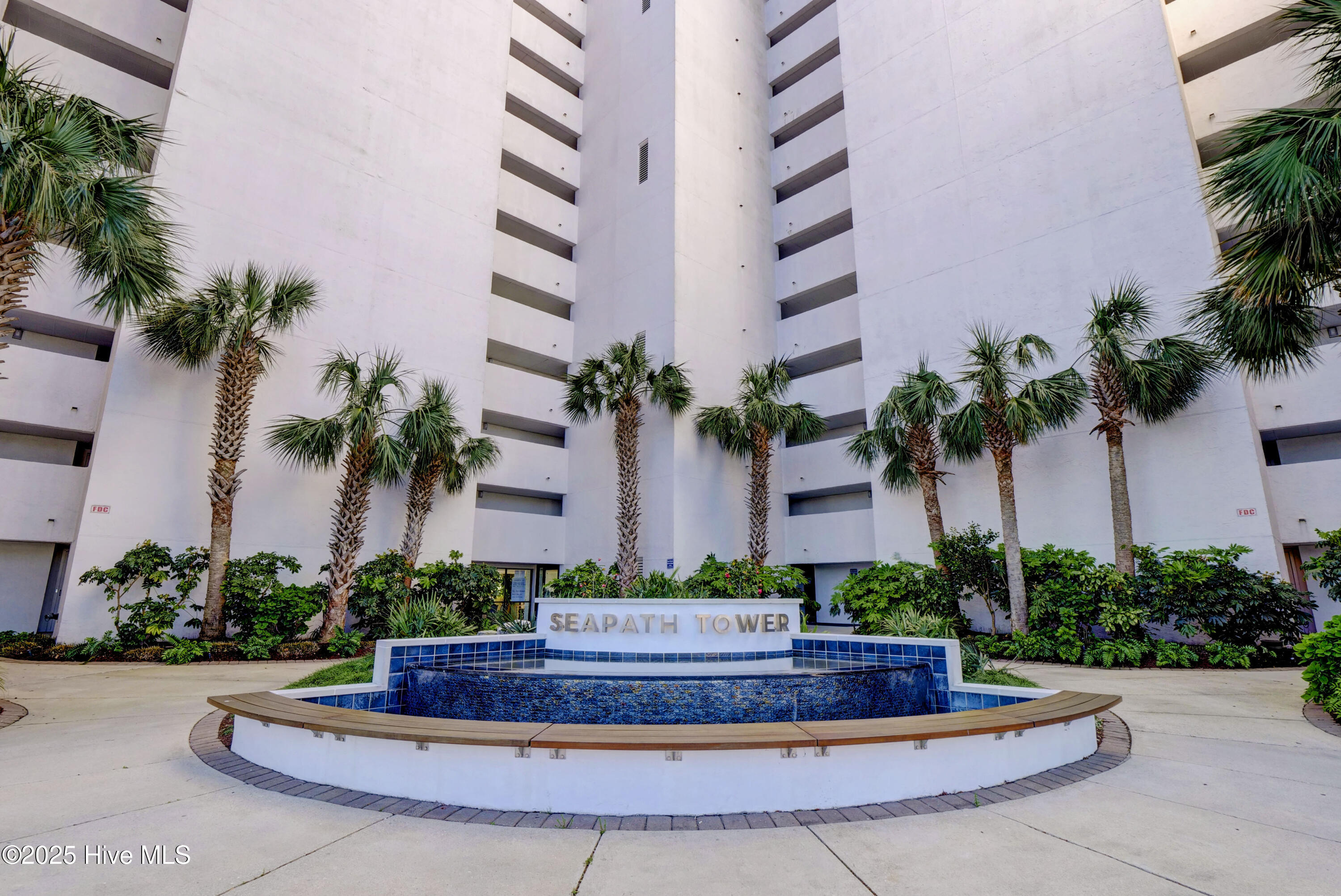 322 Causeway Drive Ste 207