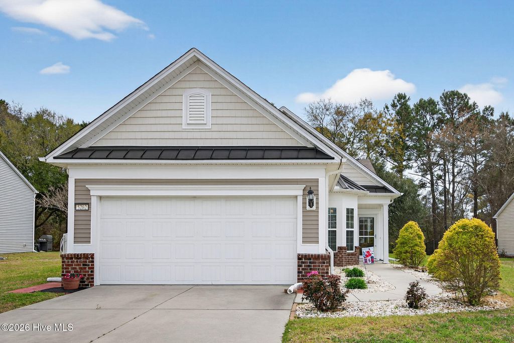 Photo of 5262 Windward Way, Southport, NC 28461 (MLS # 100563500)