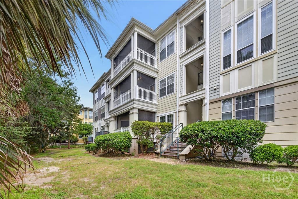 Photo of 2526 Whitemarsh Way, Savannah, GA 31410 (MLS # SA362754)