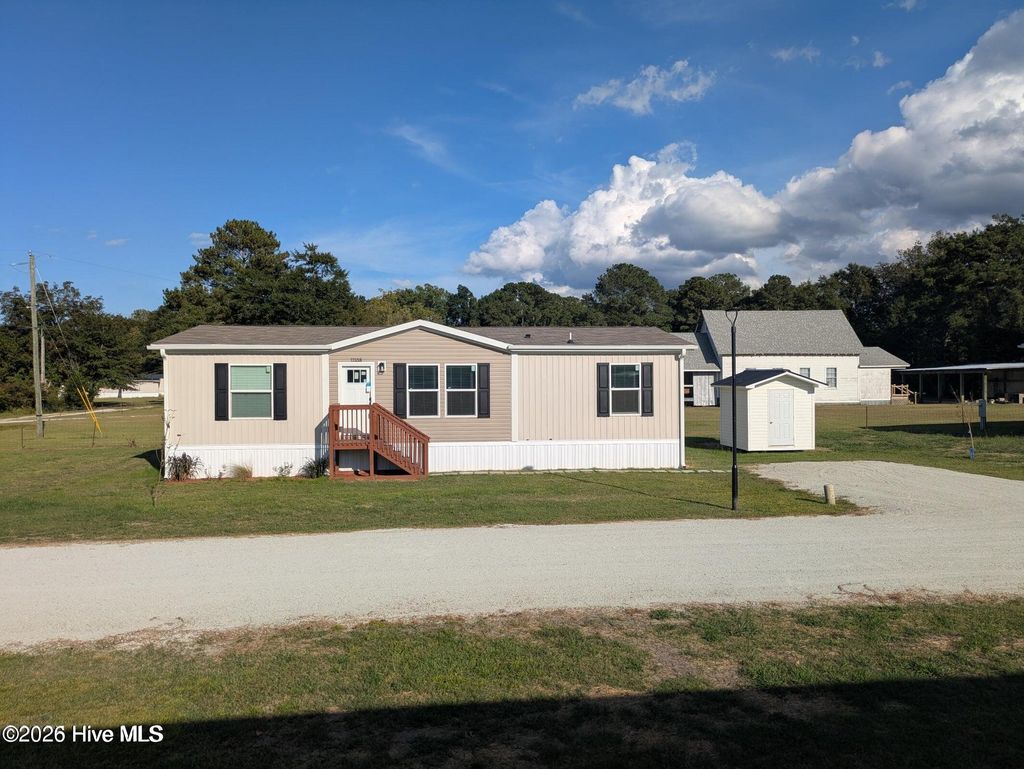 Photo of 1118 Old Tar Landing Road, Jacksonville, NC 28540 (MLS # 100557064)
