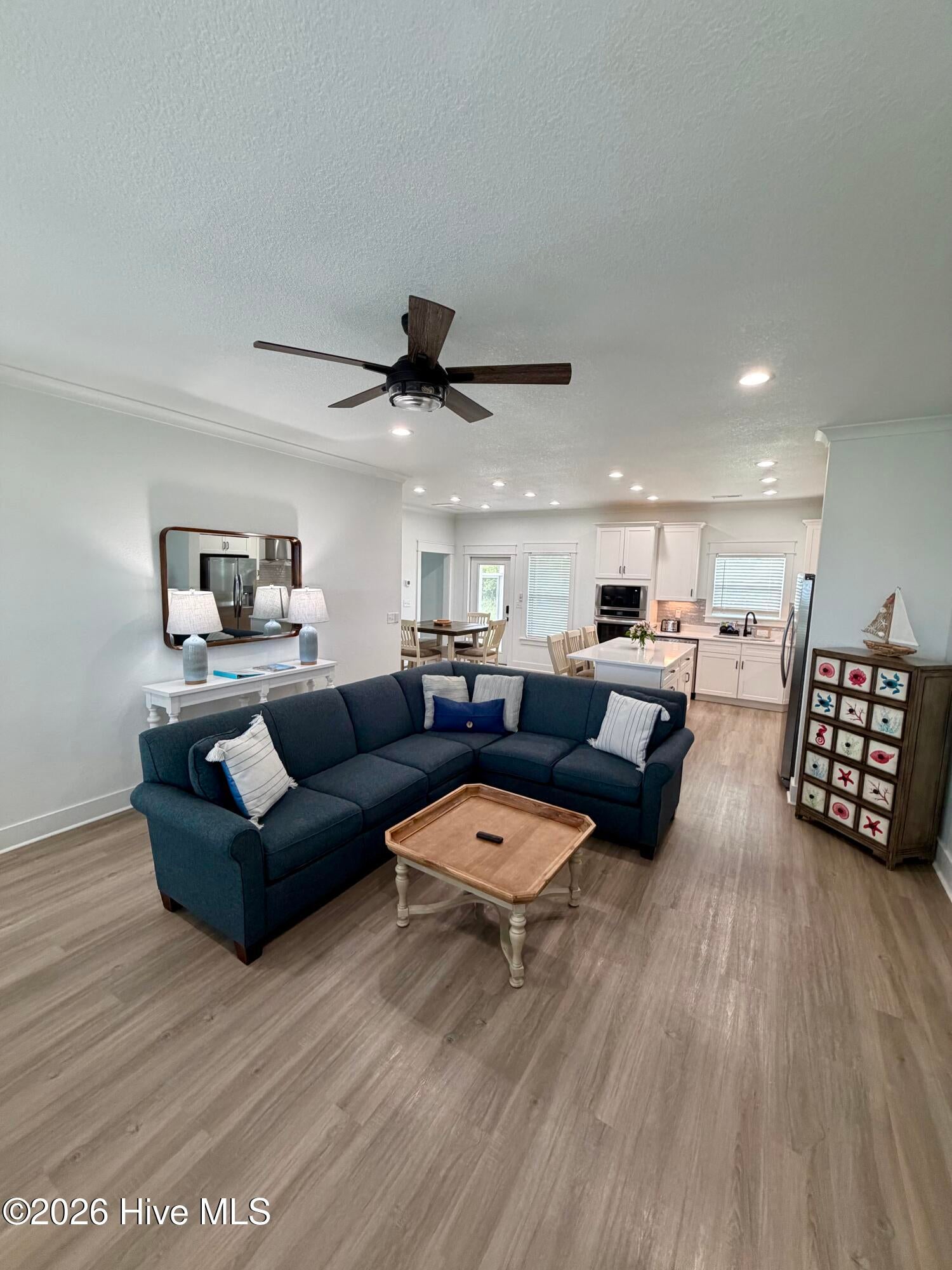 981 Waterlily Road