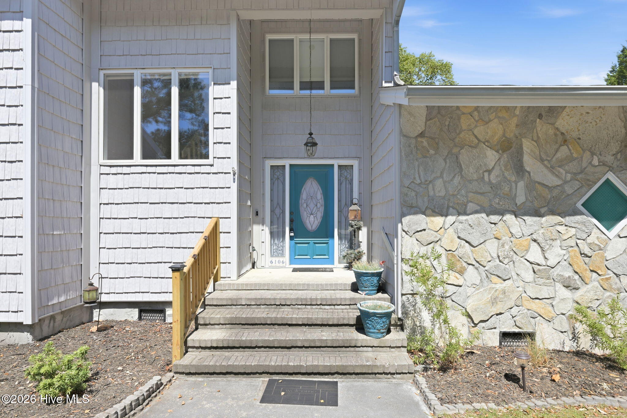 6106 Cardinal Drive