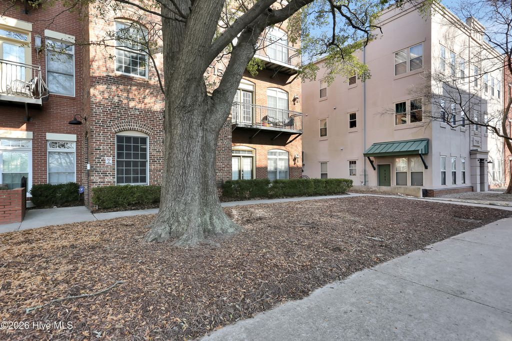 Photo of 715 N 4th Street #Apt 205, Wilmington, NC 28401 (MLS # 100553344)