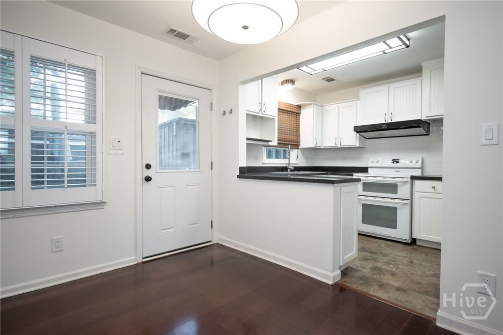 Photo of 337 Georgetown Drive, Athens, GA 30605 (MLS # CL346326)