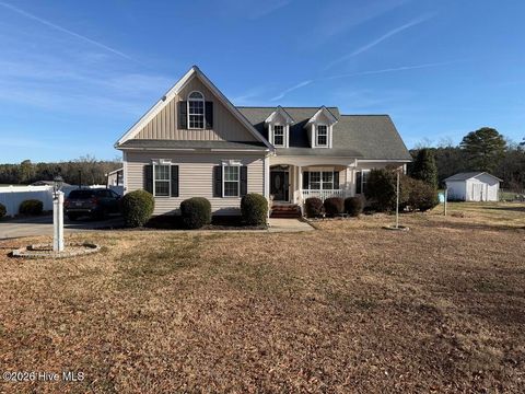 Homes For Sale - 7515 Woodbridge Road<br/> Stantonsburg, NC 27883