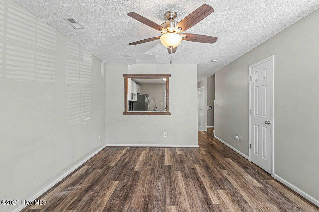 103 Meadowbrook Lane