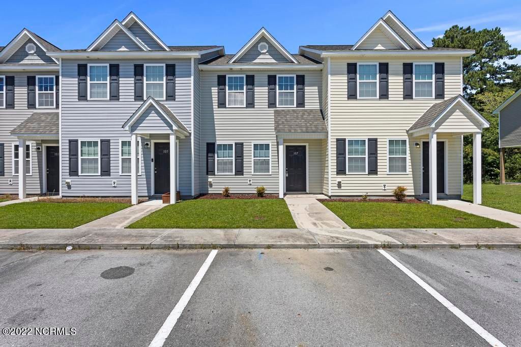 Photo of 100 Virginias Landing Court, Richlands, NC 28574 (MLS # 100550341)