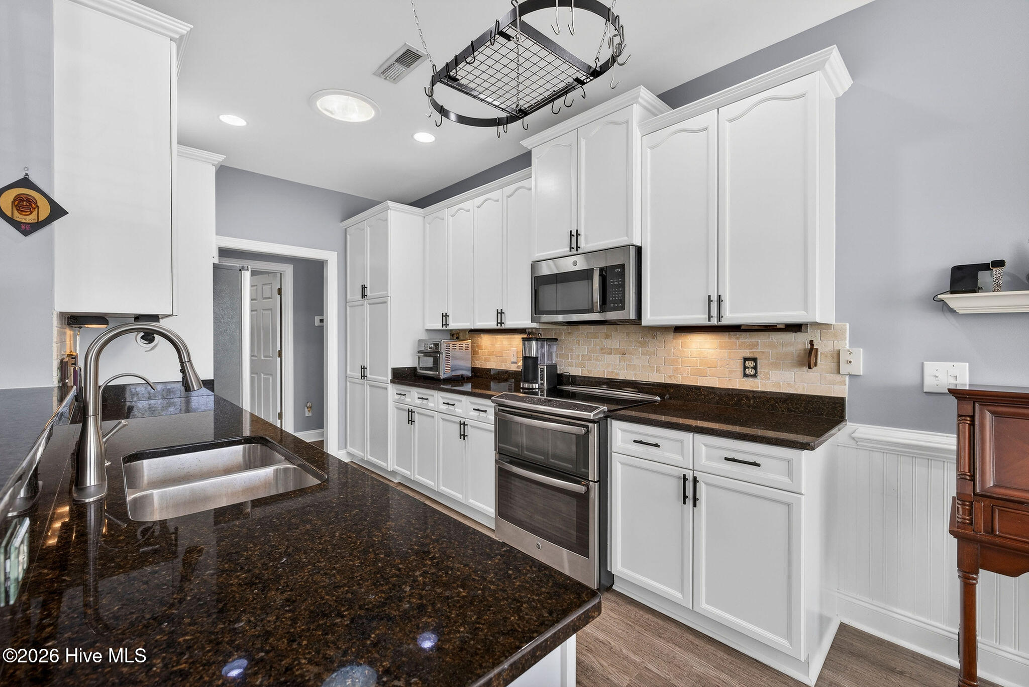 1230 Nightingale Court