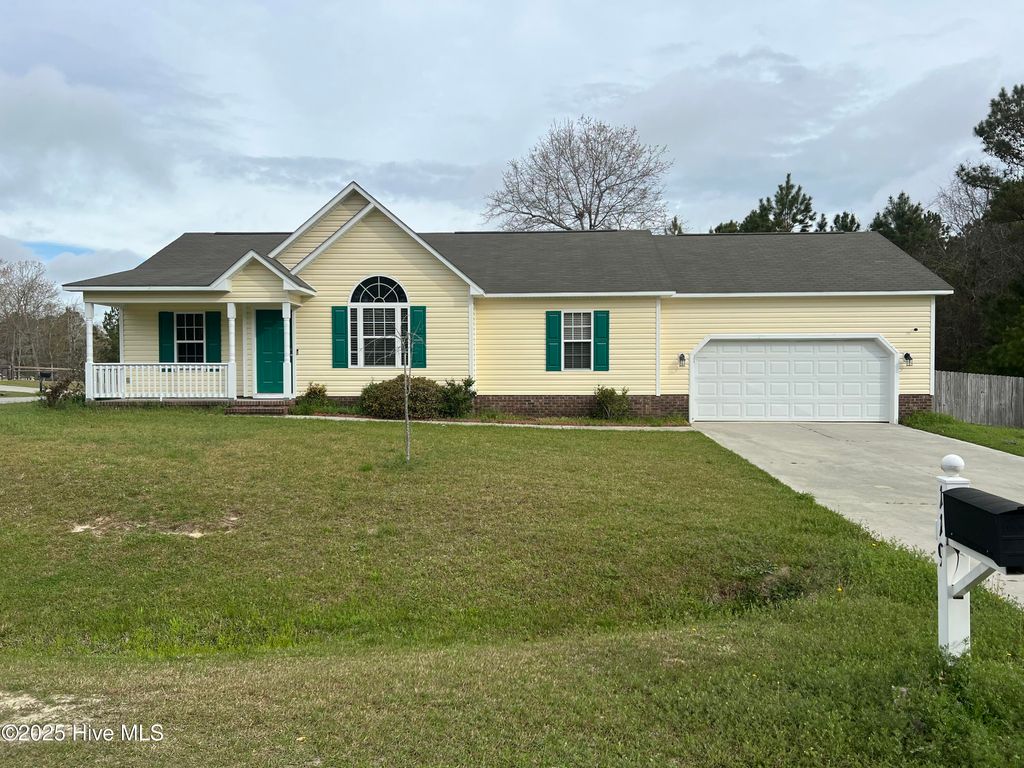 Photo of 119 Sparkling Brook Way, Jacksonville, NC 28546 (MLS # 100571640)