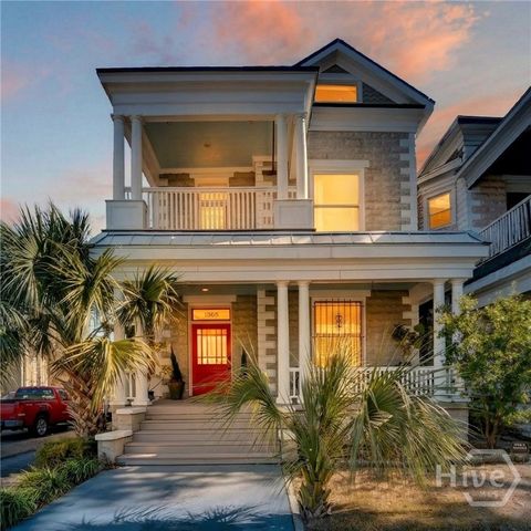 Photo of 1902 Barnard Street, Savannah, GA 31401 (MLS # SA355312)