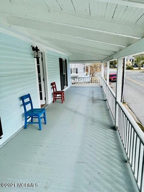 411 Chestnut Street