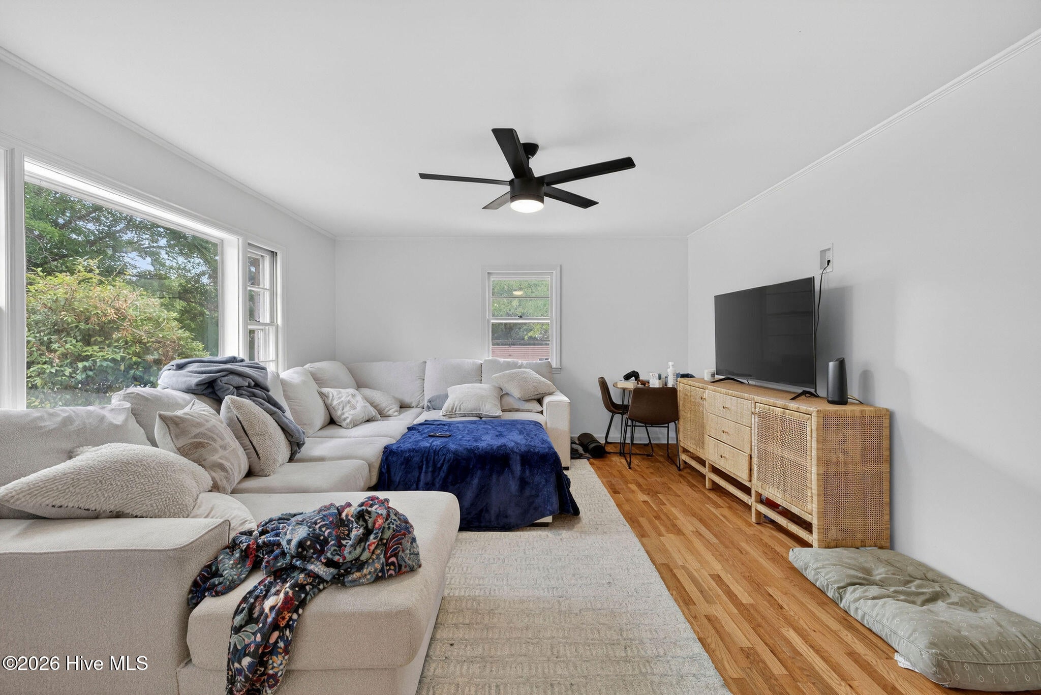 9 Castlewood Drive