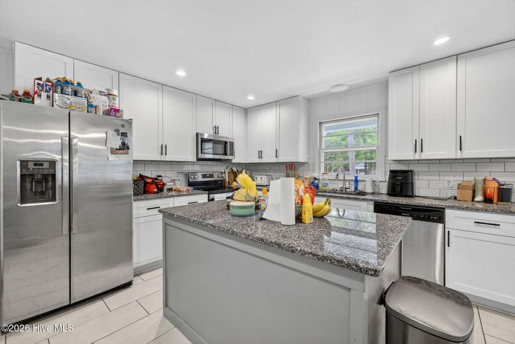 Photo of 9 Castlewood Drive, Wilmington, NC 28409 (MLS # 100593801)