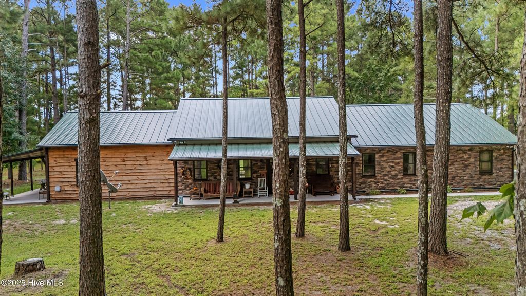Photo of 970 E Waterway Drive, Belhaven, NC 27810 (MLS # 100520884)