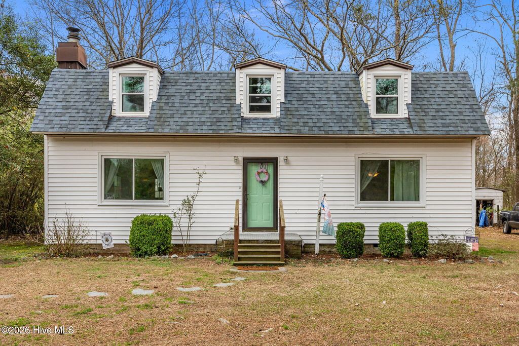 Photo of 137 Anglers Cove Road, Hertford, NC 27944 (MLS # 100560020)
