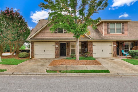 Townhouse For Sale - 350 Connor Circle<br/> Evans, GA 30809