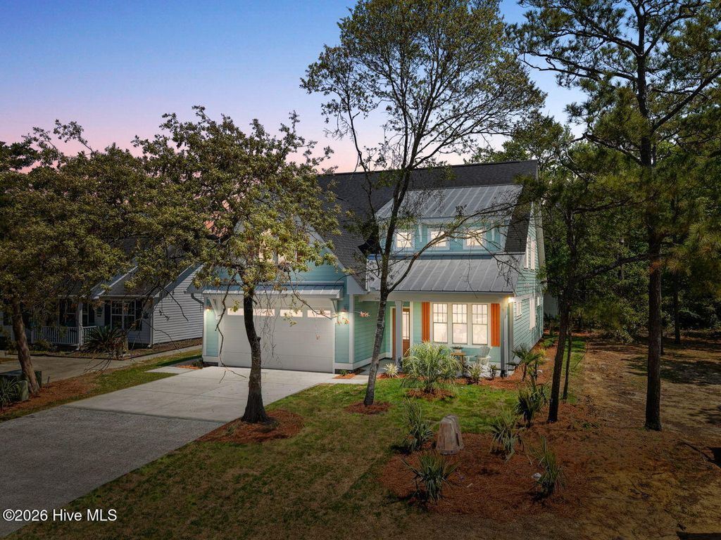 Photo of 312 NE 58th Street, Oak Island, NC 28465 (MLS # 100558454)
