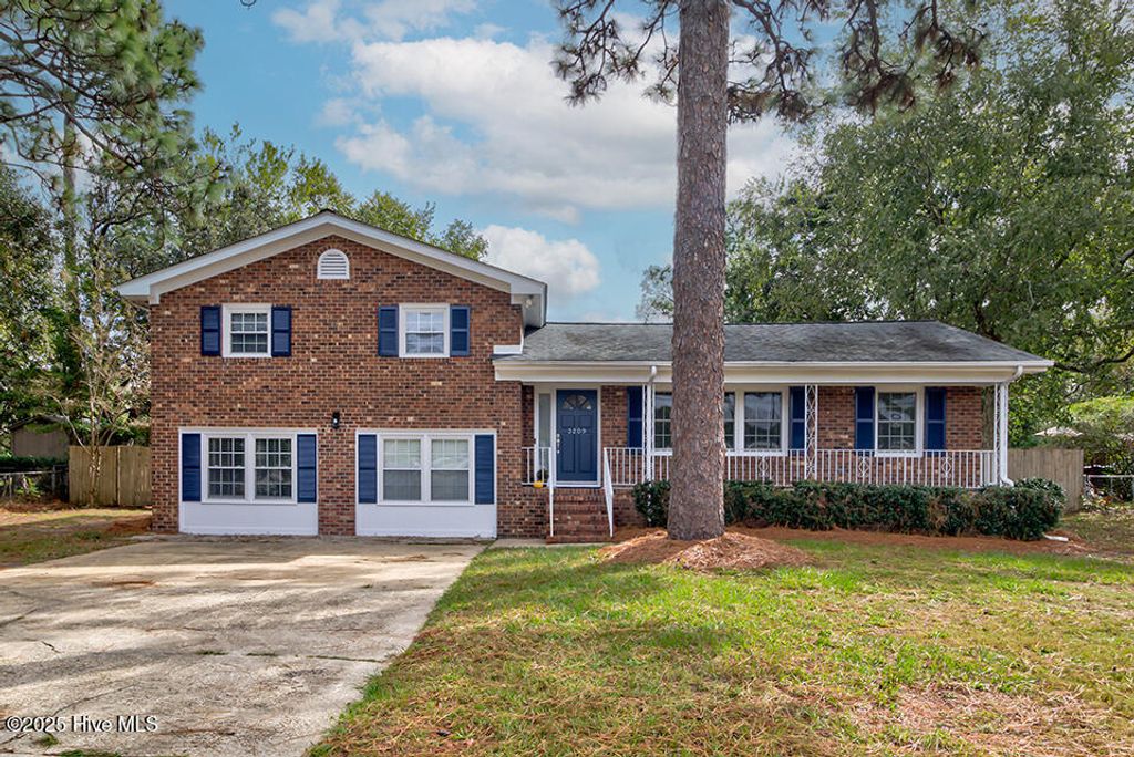 Photo of 3209 S College Road, Wilmington, NC 28412 (MLS # 100535160)