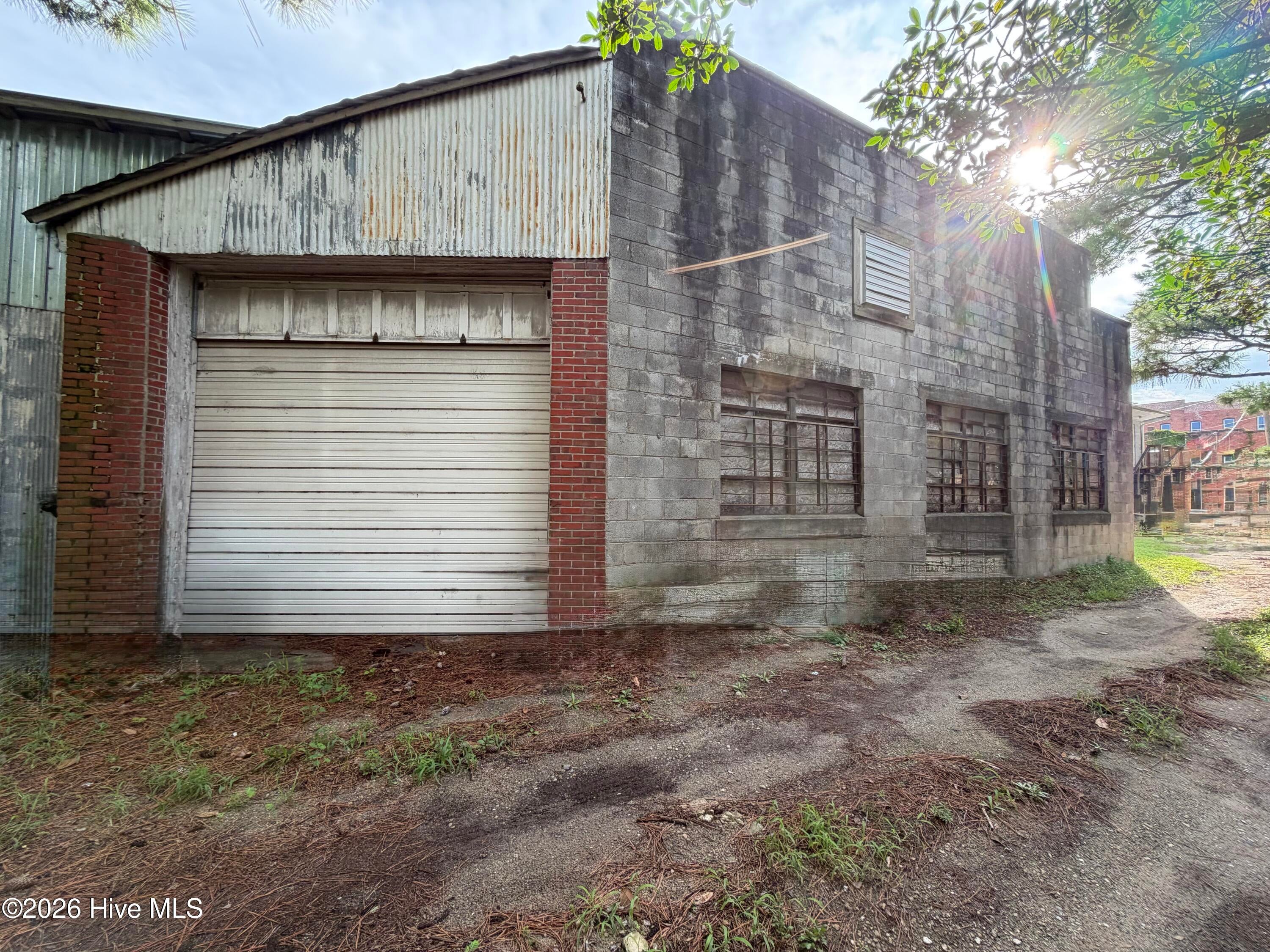 101 W Jones Street